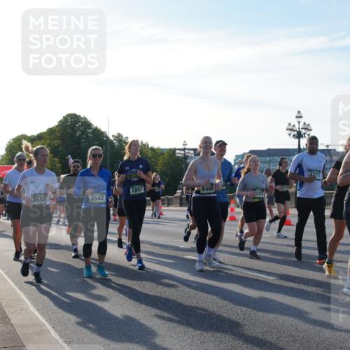 07.09.2025 - BARMER Alsterlauf Yannick Fuchs http://msf.ph/oto/8734486 07.09.2025 09:08:07 Laufen 2736, 2857, 3553, 5468, 3542, 3503, 4771, 4802, 633 meine-sportfotos.de