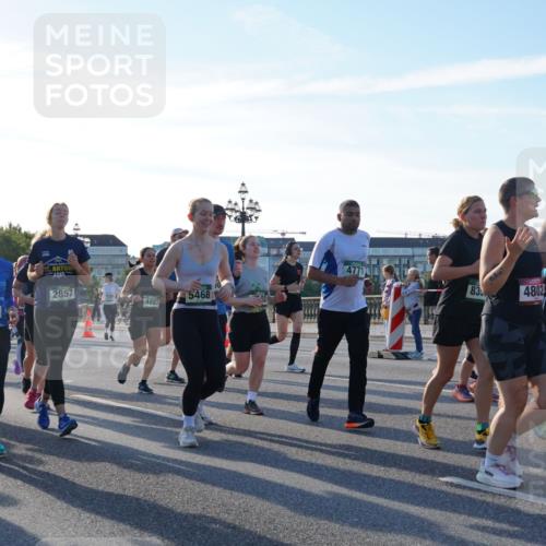 07.09.2025 - BARMER Alsterlauf Yannick Fuchs http://msf.ph/oto/8734512 07.09.2025 09:08:08 Laufen 3553, 3542, 2857, 4771, 348, 83, 4802, 5468, 4883 meine-sportfotos.de