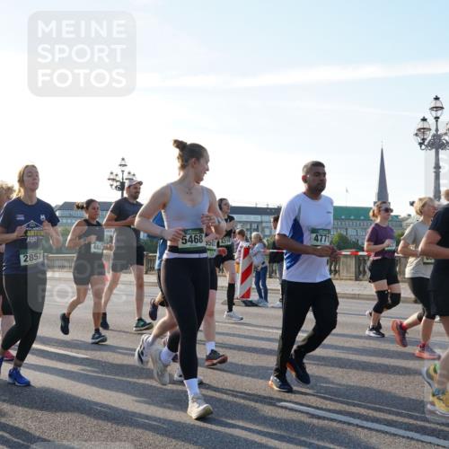 07.09.2025 - BARMER Alsterlauf Yannick Fuchs http://msf.ph/oto/8734539 07.09.2025 09:08:08 Laufen 3542, 2857, 488, 5468, 350, 4316, 4771, 835, 45 meine-sportfotos.de