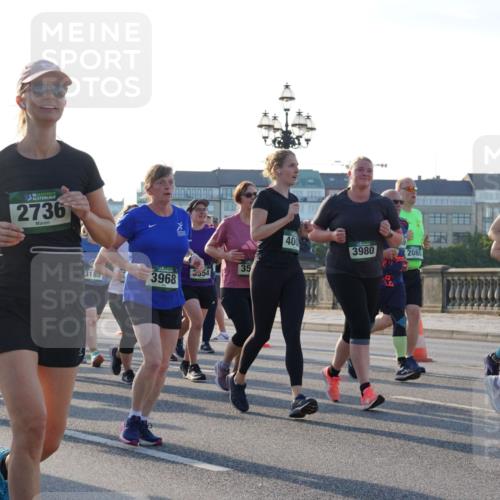 07.09.2025 - BARMER Alsterlauf Yannick Fuchs http://msf.ph/oto/8734697 07.09.2025 09:08:13 Laufen 2877, 2066, 135, 2736, 35, 2554, 3185, 3968, 400, 3980, 4315, 2080 meine-sportfotos.de