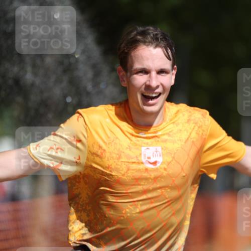 07.09.2025 - 19. Norderstedt Triathlon Michael Strokosch http://msf.ph/oto/8734751 07.09.2025 12:19:00 Laufen 149, 191, 1381 meine-sportfotos.de