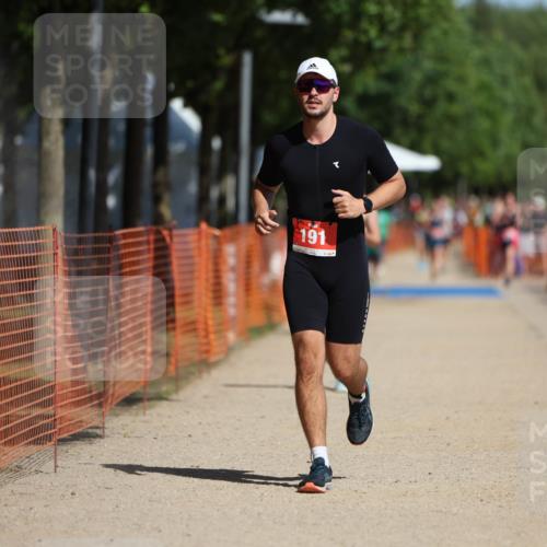 07.09.2025 - 19. Norderstedt Triathlon Michael Strokosch http://msf.ph/oto/8734758 07.09.2025 12:19:05 Laufen 191, 1187 meine-sportfotos.de