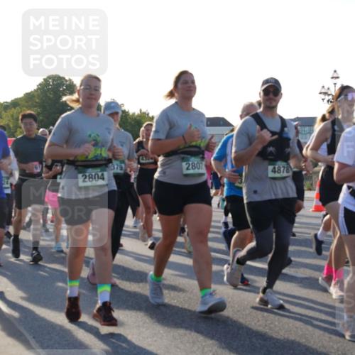 07.09.2025 - BARMER Alsterlauf Yannick Fuchs http://msf.ph/oto/8734843 07.09.2025 09:08:19 Laufen 4324, 379, 2807, 4878, 4966, 24, 2804, 4284 meine-sportfotos.de