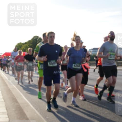 07.09.2025 - BARMER Alsterlauf Yannick Fuchs http://msf.ph/oto/8734926 07.09.2025 09:08:23 Laufen 5507, 4261 meine-sportfotos.de