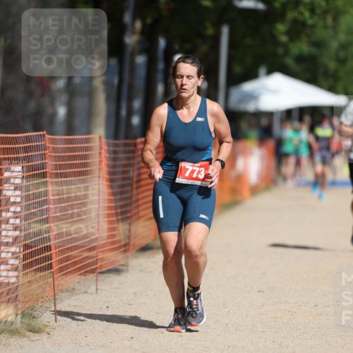 07.09.2025 - 19. Norderstedt Triathlon Michael Strokosch http://msf.ph/oto/8734932 07.09.2025 12:19:33 Laufen 773, 801, 1333 meine-sportfotos.de