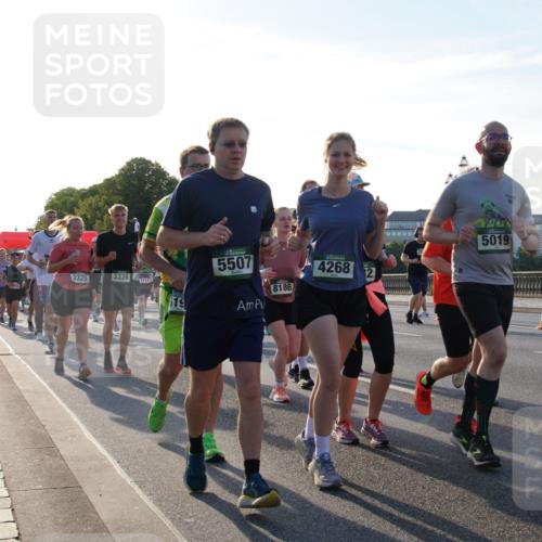 07.09.2025 - BARMER Alsterlauf Yannick Fuchs http://msf.ph/oto/8734933 07.09.2025 09:08:23 Laufen 5507, 4268, 2, 3325, 3326, 2714, 8186, 619, 5019, 5676 meine-sportfotos.de