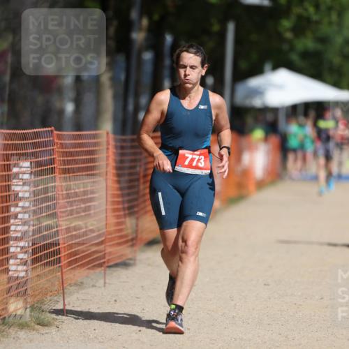 07.09.2025 - 19. Norderstedt Triathlon Michael Strokosch http://msf.ph/oto/8734936 07.09.2025 12:19:33 Laufen 773, 801, 1333 meine-sportfotos.de