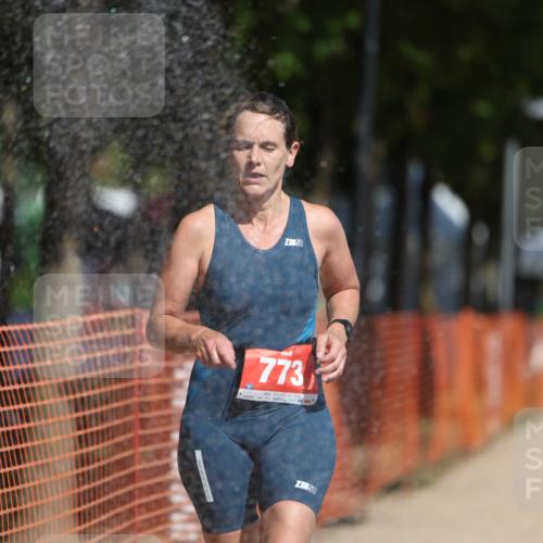 07.09.2025 - 19. Norderstedt Triathlon Michael Strokosch http://msf.ph/oto/8734953 07.09.2025 12:19:35 Laufen 773, 801, 1333 meine-sportfotos.de