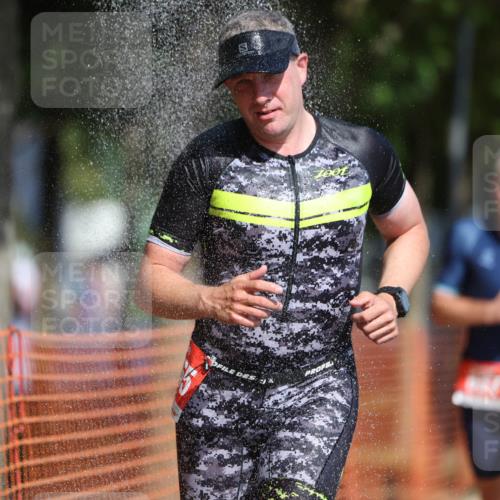 07.09.2025 - 19. Norderstedt Triathlon Michael Strokosch http://msf.ph/oto/8735092 07.09.2025 12:19:49 Laufen 215, 791, 837, 862, 1265 meine-sportfotos.de