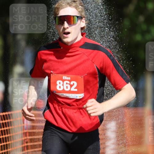 07.09.2025 - 19. Norderstedt Triathlon Michael Strokosch http://msf.ph/oto/8735127 07.09.2025 12:19:52 Laufen 215, 791, 815, 837, 862, 1265 meine-sportfotos.de