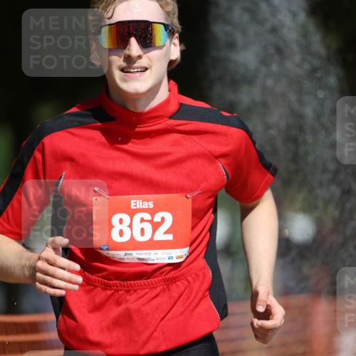 07.09.2025 - 19. Norderstedt Triathlon Michael Strokosch http://msf.ph/oto/8735135 07.09.2025 12:19:53 Laufen 215, 791, 815, 837, 862, 1265 meine-sportfotos.de