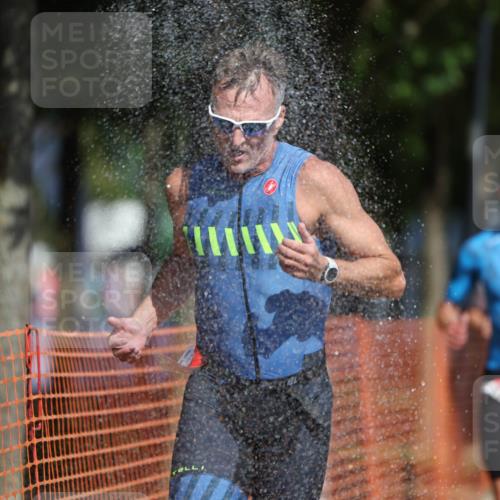 07.09.2025 - 19. Norderstedt Triathlon Michael Strokosch http://msf.ph/oto/8735146 07.09.2025 12:19:55 Laufen 215, 791, 815, 862 meine-sportfotos.de