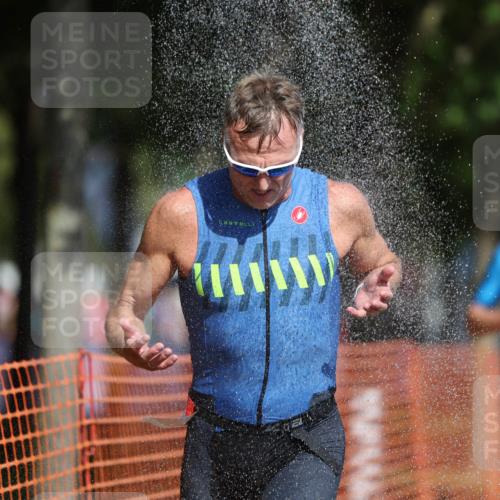 07.09.2025 - 19. Norderstedt Triathlon Michael Strokosch http://msf.ph/oto/8735149 07.09.2025 12:19:55 Laufen 215, 791, 815, 862 meine-sportfotos.de