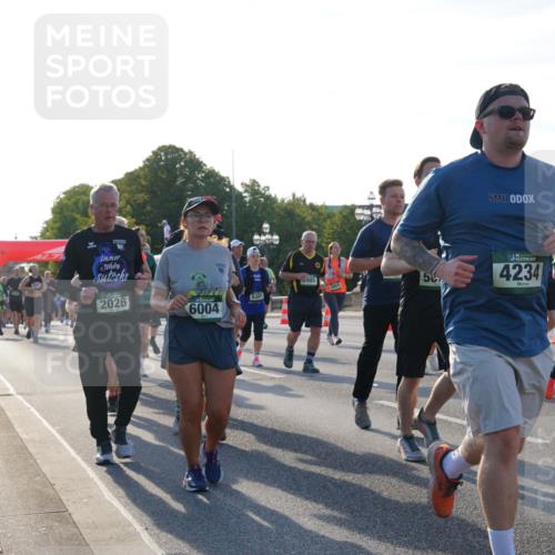 07.09.2025 - BARMER Alsterlauf Yannick Fuchs http://msf.ph/oto/8735242 07.09.2025 09:08:34 Laufen 2026, 6301, 6004, 985, 5, 36, 4234, 4607, 627 meine-sportfotos.de
