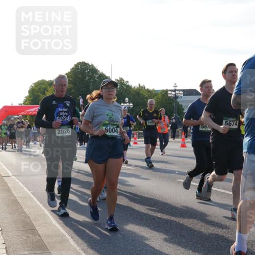 07.09.2025 - BARMER Alsterlauf Yannick Fuchs http://msf.ph/oto/8735257 07.09.2025 09:08:34 Laufen 10, 5985, 2026, 6004, 3959, 567, 5674, 423, 46 meine-sportfotos.de