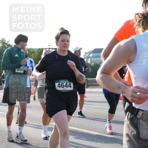 07.09.2025 - BARMER Alsterlauf Yannick Fuchs http://msf.ph/oto/8735343 07.09.2025 09:08:37 Laufen 2649, 3929, 566976, 50, 36, 4644, 35, 4469 meine-sportfotos.de