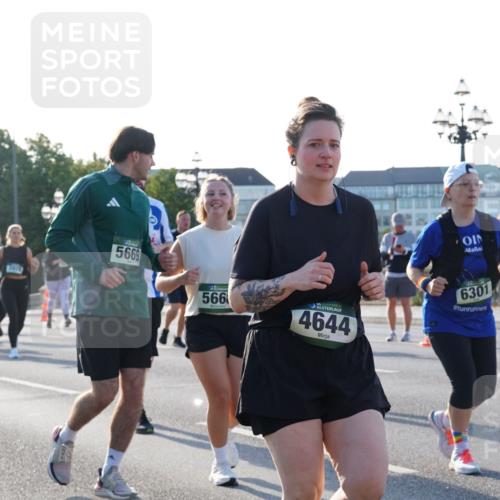 07.09.2025 - BARMER Alsterlauf Yannick Fuchs http://msf.ph/oto/8735357 07.09.2025 09:08:38 Laufen 5669, 566, 36, 4644, 6301, 5959 meine-sportfotos.de