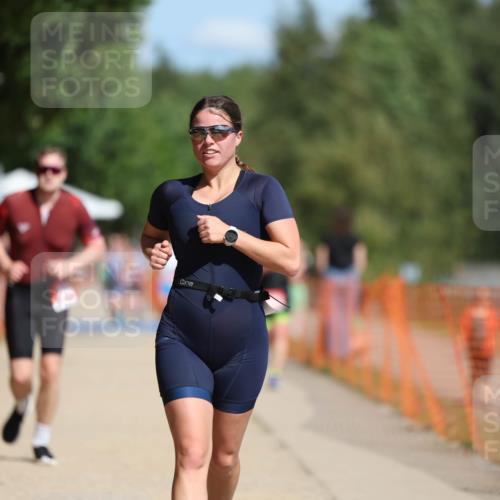 07.09.2025 - 19. Norderstedt Triathlon Michael Strokosch http://msf.ph/oto/8735466 07.09.2025 12:20:56 Laufen 280, 1368 meine-sportfotos.de