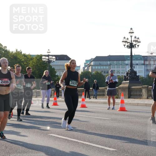 07.09.2025 - BARMER Alsterlauf Yannick Fuchs http://msf.ph/oto/8735487 07.09.2025 09:08:41 Laufen 3617, 2499, 4388, 2771, 2642, 3929, 4141 meine-sportfotos.de