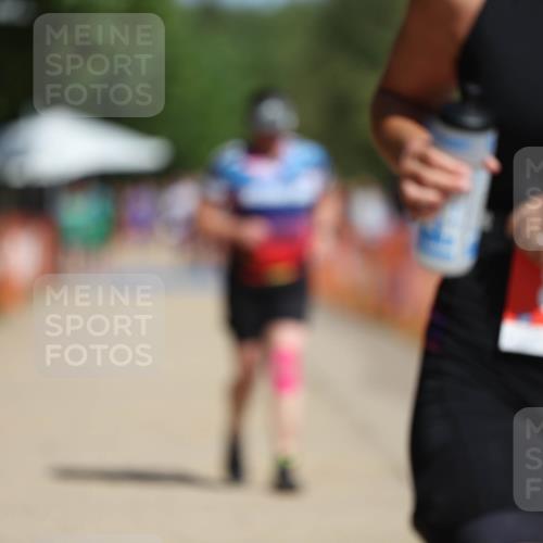 07.09.2025 - 19. Norderstedt Triathlon Michael Strokosch http://msf.ph/oto/8735713 07.09.2025 12:21:22 Laufen 233, 845 meine-sportfotos.de