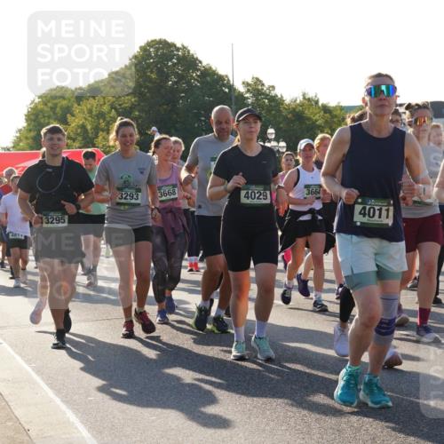 07.09.2025 - BARMER Alsterlauf Yannick Fuchs http://msf.ph/oto/8736033 07.09.2025 09:09:00 Laufen 4395, 4001, 3293, 3668, 4029, 3664, 3295, 4811, 4011, 3950 meine-sportfotos.de