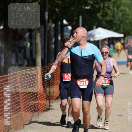 07.09.2025 - 19. Norderstedt Triathlon Michael Strokosch http://msf.ph/oto/8736084 07.09.2025 12:22:55 Laufen 162, 163, 1233, 1319 meine-sportfotos.de