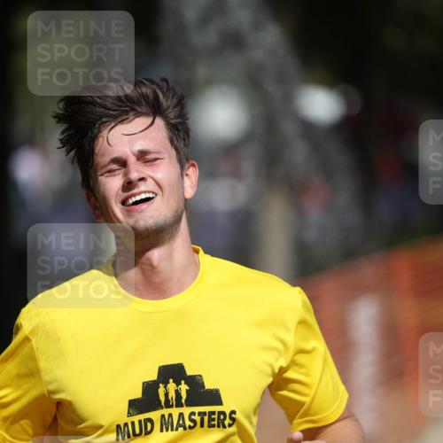 07.09.2025 - 19. Norderstedt Triathlon Michael Strokosch http://msf.ph/oto/8736327 07.09.2025 12:23:26 Laufen 228 meine-sportfotos.de