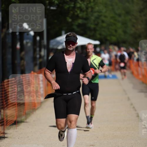 07.09.2025 - 19. Norderstedt Triathlon Michael Strokosch http://msf.ph/oto/8736499 07.09.2025 12:23:58 Laufen 138, 281 meine-sportfotos.de