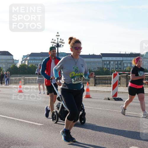 07.09.2025 - BARMER Alsterlauf Yannick Fuchs http://msf.ph/oto/8736604 07.09.2025 09:09:19 Laufen 3453, 1, 5658 meine-sportfotos.de
