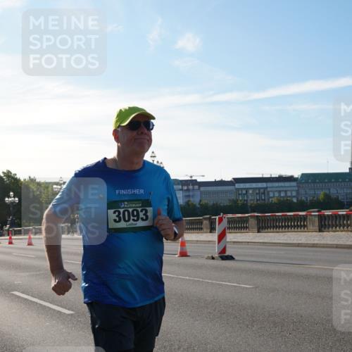07.09.2025 - BARMER Alsterlauf Yannick Fuchs http://msf.ph/oto/8736790 07.09.2025 09:09:30 Laufen 36, 3093 meine-sportfotos.de