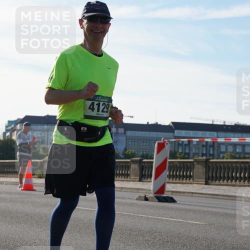 07.09.2025 - BARMER Alsterlauf Yannick Fuchs http://msf.ph/oto/8736919 07.09.2025 09:09:46 Laufen 4129 meine-sportfotos.de