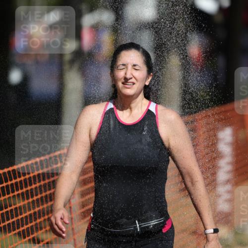 07.09.2025 - 19. Norderstedt Triathlon Michael Strokosch http://msf.ph/oto/8736991 07.09.2025 12:25:17 Laufen 299, 1367, 1380 meine-sportfotos.de
