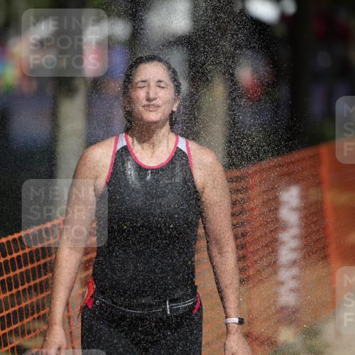 07.09.2025 - 19. Norderstedt Triathlon Michael Strokosch http://msf.ph/oto/8737030 07.09.2025 12:25:18 Laufen 299, 1327, 1367, 1380 meine-sportfotos.de