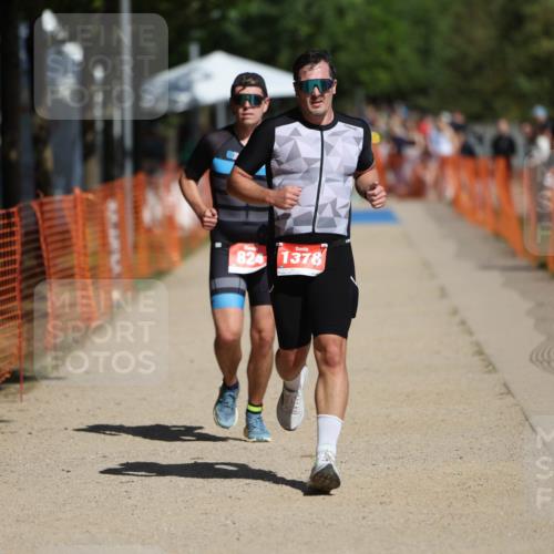 07.09.2025 - 19. Norderstedt Triathlon Michael Strokosch http://msf.ph/oto/8737302 07.09.2025 12:25:48 Laufen 824, 1378 meine-sportfotos.de