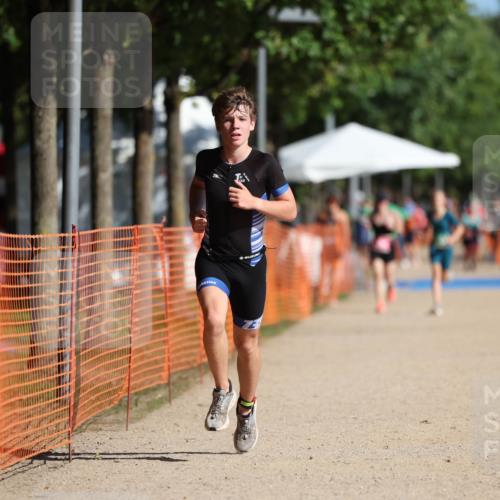 07.09.2025 - 19. Norderstedt Triathlon Michael Strokosch http://msf.ph/oto/8737316 07.09.2025 10:53:54 Laufen 87, 93 meine-sportfotos.de