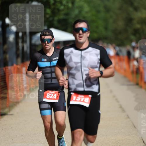 07.09.2025 - 19. Norderstedt Triathlon Michael Strokosch http://msf.ph/oto/8737319 07.09.2025 12:25:50 Laufen 824, 1378 meine-sportfotos.de
