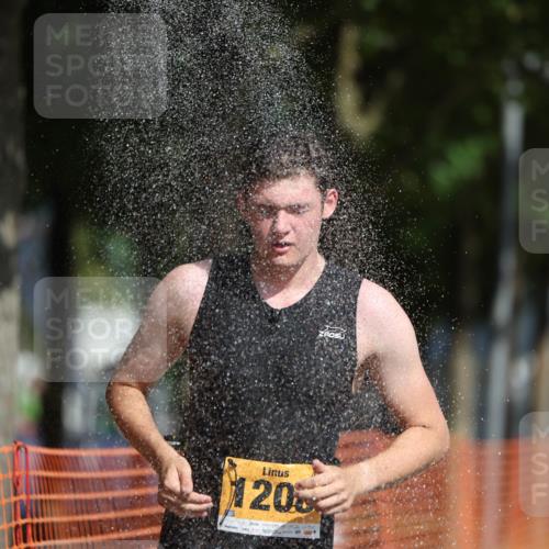 07.09.2025 - 19. Norderstedt Triathlon Michael Strokosch http://msf.ph/oto/8737322 07.09.2025 11:48:49 Laufen 231, 284, 1208 meine-sportfotos.de