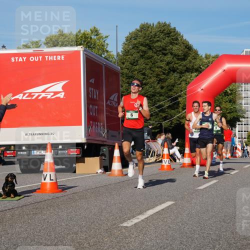 07.09.2025 - BARMER Alsterlauf Yannick Fuchs http://msf.ph/oto/8737440 07.09.2025 09:23:51 Laufen 6, 496 meine-sportfotos.de