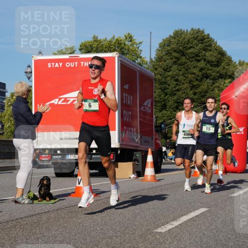 07.09.2025 - BARMER Alsterlauf Yannick Fuchs http://msf.ph/oto/8737496 07.09.2025 09:23:52 Laufen 6, 496, 15 meine-sportfotos.de