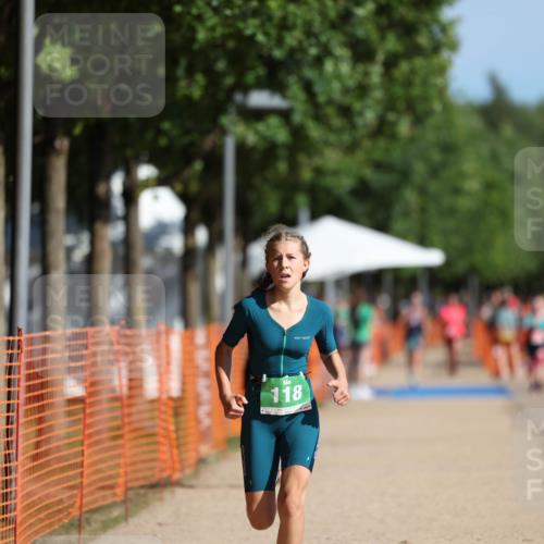 07.09.2025 - 19. Norderstedt Triathlon Michael Strokosch http://msf.ph/oto/8737596 07.09.2025 10:54:02 Laufen 93, 118 meine-sportfotos.de