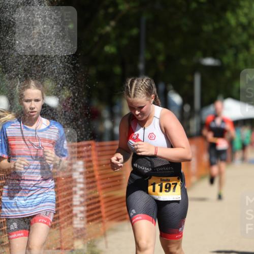 07.09.2025 - 19. Norderstedt Triathlon Michael Strokosch http://msf.ph/oto/8737709 07.09.2025 12:28:35 Laufen 165, 278, 736, 1197, 1249, 1348 meine-sportfotos.de