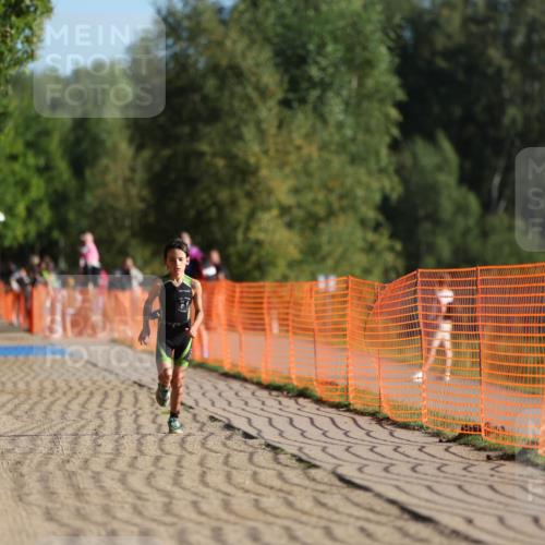 07.09.2025 - 19. Norderstedt Triathlon Michael Strokosch http://msf.ph/oto/8737714 07.09.2025 09:11:54 Laufen 44, 46 meine-sportfotos.de