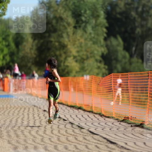 07.09.2025 - 19. Norderstedt Triathlon Michael Strokosch http://msf.ph/oto/8737739 07.09.2025 09:11:56 Laufen 44 meine-sportfotos.de