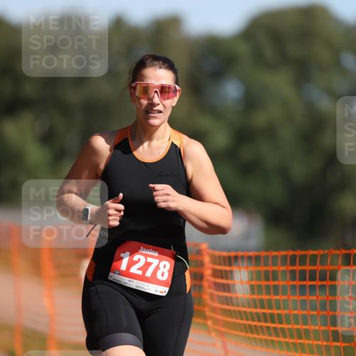 07.09.2025 - 19. Norderstedt Triathlon Michael Strokosch http://msf.ph/oto/8737741 07.09.2025 11:49:15 Laufen 1278 meine-sportfotos.de