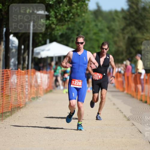 07.09.2025 - 19. Norderstedt Triathlon Michael Strokosch http://msf.ph/oto/8737787 07.09.2025 11:49:31 Laufen 774, 1228 meine-sportfotos.de