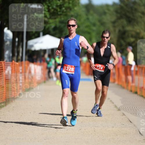 07.09.2025 - 19. Norderstedt Triathlon Michael Strokosch http://msf.ph/oto/8737807 07.09.2025 11:49:32 Laufen 774, 1228 meine-sportfotos.de
