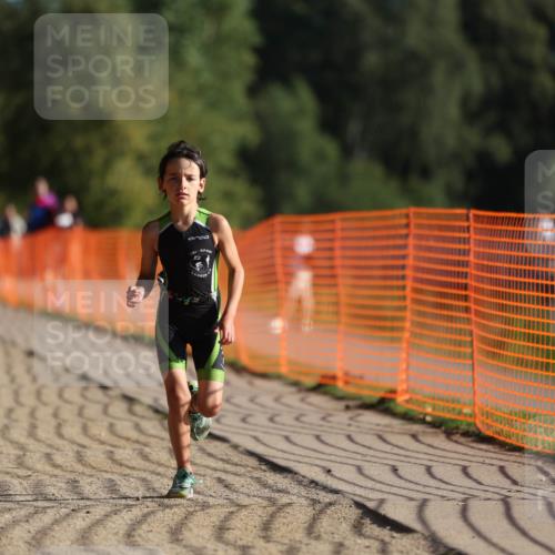 07.09.2025 - 19. Norderstedt Triathlon Michael Strokosch http://msf.ph/oto/8737831 07.09.2025 09:11:58 Laufen 44 meine-sportfotos.de