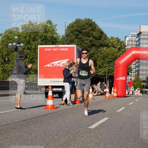 07.09.2025 - BARMER Alsterlauf Yannick Fuchs http://msf.ph/oto/8737844 07.09.2025 09:24:48 Laufen 1, 8153 meine-sportfotos.de