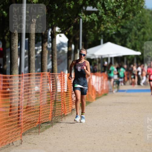 07.09.2025 - 19. Norderstedt Triathlon Michael Strokosch http://msf.ph/oto/8737858 07.09.2025 10:54:15 Laufen 657, 1131 meine-sportfotos.de