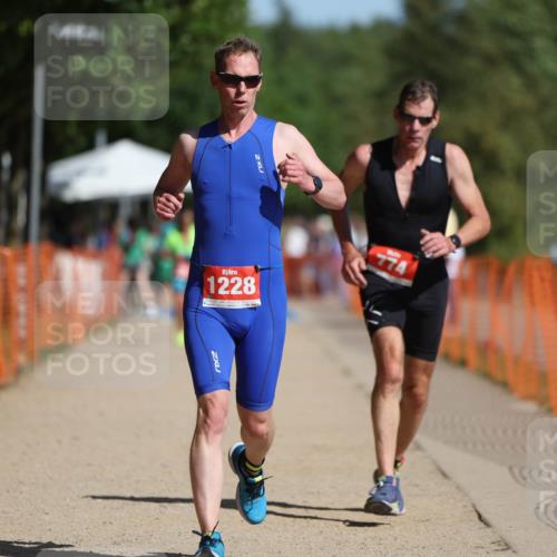 07.09.2025 - 19. Norderstedt Triathlon Michael Strokosch http://msf.ph/oto/8737860 07.09.2025 11:49:34 Laufen 774, 1228 meine-sportfotos.de